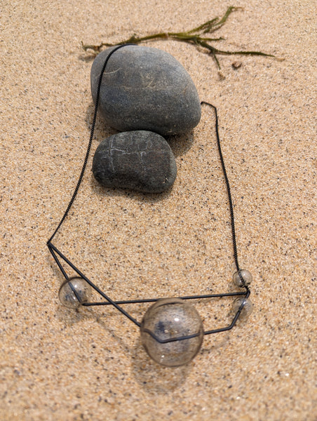 hollis necklace