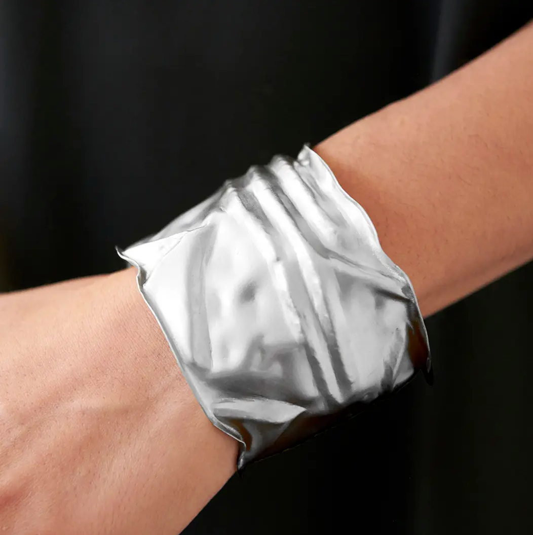 crinkled cuff